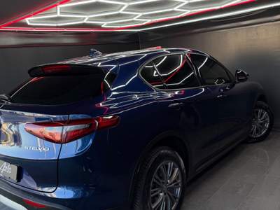 Alfa Romeo Stelvio 2.2 TD 190 CV Q4 Executive 10/2018 Blu/Azzurro usata Teverola