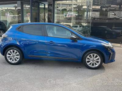 Renault Clio ECO-G 100 CV 5 porte Techno usata Montecatini-Terme