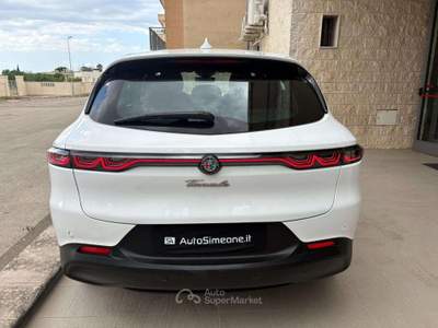 Alfa Romeo Tonale 1.5 130 CV MHEV TCT7 Sprint Bianco usata Carovigno