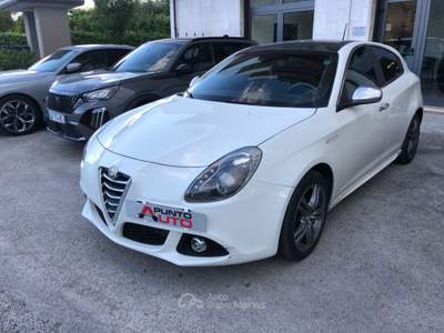 Alfa Romeo Giulietta pelle - tetto Bianco usata Isernia
