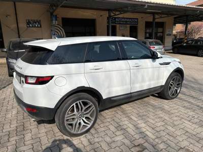 Land Rover Range Rover Evoque Range Rover Evoque 5p 2.0 td4 SE Dynamic 150cv my18 MOTORE NUOVO Bianco usata Guastalla