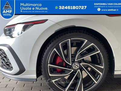 Volkswagen Golf VIII GTI 2.0 TSI DSG *DCC*IQ.Light*Navi* Bianco usata Roma