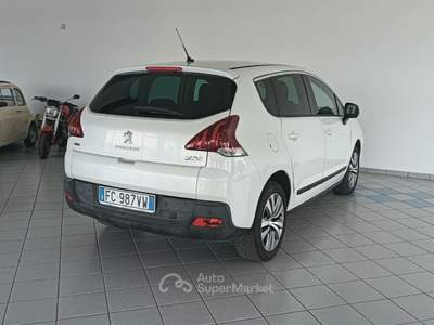 Peugeot 3008 S&S Business Bianco usata Galatina