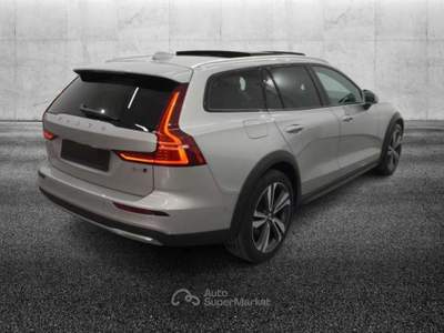 Volvo V60 Cross Country 197cv Grigio usata Pieve di Cento