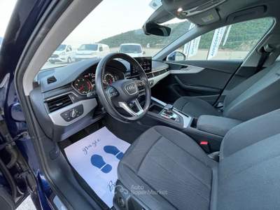 Audi A4 Avant 35 TDI S tronic UniProprietario 163 Cv Blu/Azzurro usata Concesio
