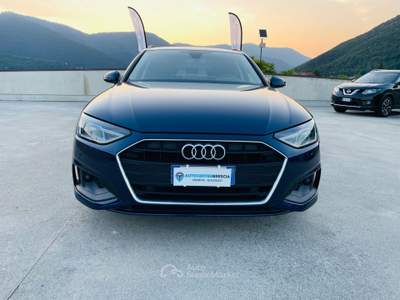 Audi A4 Avant 35 TDI S tronic UniProprietario 163 Cv Blu/Azzurro usata Concesio