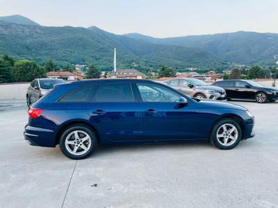 Audi A4 Avant 35 TDI S tronic UniProprietario 163 Cv Blu/Azzurro usata Concesio