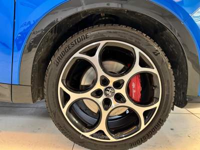 Alfa Romeo Tonale  -  1.5 hybrid veloce 160cv tct7 Blu/Azzurro usata Biella