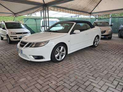 Saab 9-3 Cabriolet 1.9 TTiD 180CV Aero KM 102.000 Bianco usata Padova