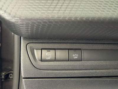 Peugeot 2008 2008 1.5 bluehdi Allure s usata Grottaglie
