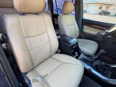 Toyota Land Cruiser Land Cruiser kdj120 Wagon 3.0 d-4d auto my05 Grigio usata Grottaglie