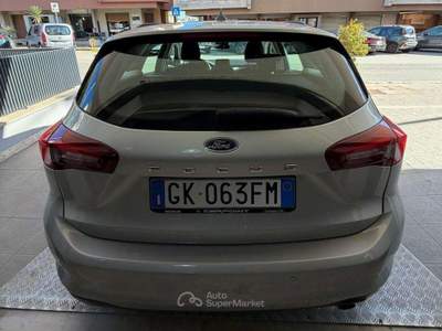 Ford Focus Focus V 2022 SW SW 1.5 ecoblue Business 120cv Grigio usata Grottaglie