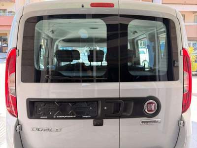Fiat Doblò Doblo 1.6 mjt 16v Lounge s Argento usata Grottaglie
