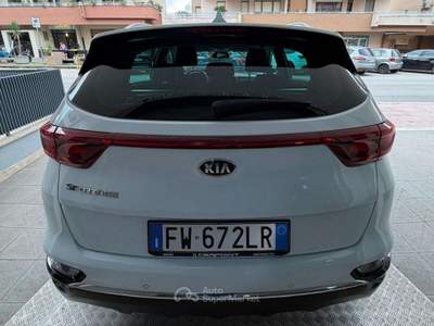 Kia Sportage Sportage  2018 1.6 crdi Business Class  115cv Bianco usata Grottaglie