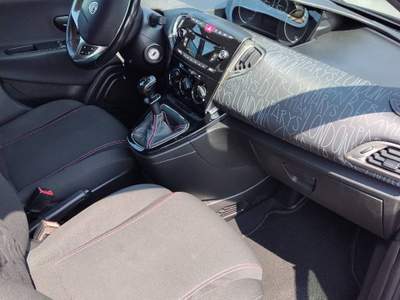 Lancia Ypsilon Lancia Ypsilon Elefantino GPL  Lilla usata Isola Vicentina
