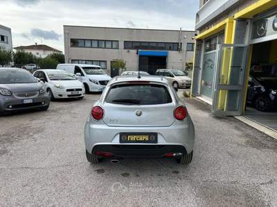 Alfa Romeo MiTo MiTo 1.3 jtdm Distinctive 85cv Argento usata Fano