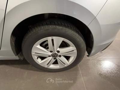 Volkswagen Golf VOLKS GOLF 2.0 TDI LIFE 115CV Golf 2.0 tdi Life 115cv Argento usata Roma