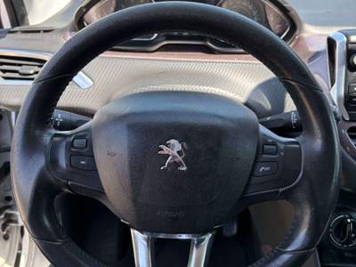 Peugeot 2008 2008 1.2 puretech (vti) 12v Allure 82cv Bianco usata Nichelino