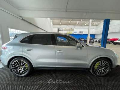 Porsche Cayenne 3.0 V6 E-Hybrid PHEV Tagliando porsche ! Argento usata Este