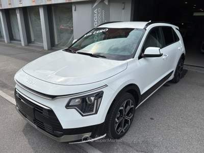 Kia Niro 1.6 gdi hev gpl Style 126cv dct6 Bianco usata Piancogno