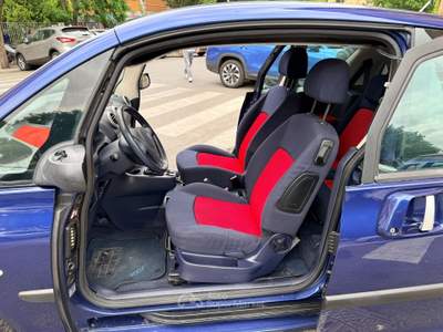 Peugeot 1007 73cv Mega tagliando!!! Porte elettriche Blu/Azzurro usata Roma