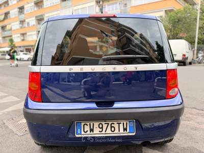 Peugeot 1007 73cv Mega tagliando!!! Porte elettriche Blu/Azzurro usata Roma