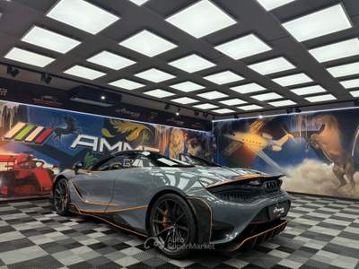 McLaren 765LT (765) Grigio usata Calenzano