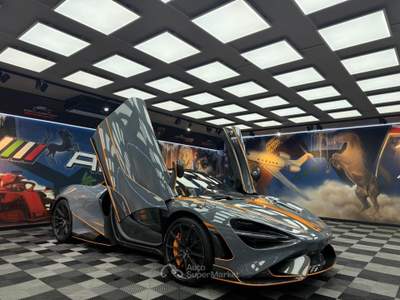 McLaren 765LT (765) Grigio usata Calenzano