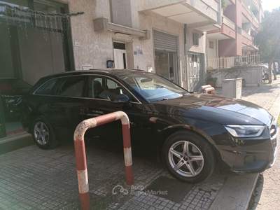 Audi A4 Avant 30 2.0TDI/136 CV S tronic Business Advanced Nero usata Latiano
