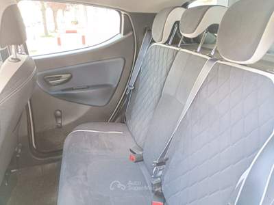 Lancia Ypsilon 95 CV 5 porte Mya EURO 6 Grigio usata Latiano