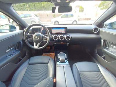 Mercedes-Benz Classe A A 180 1.5 d 116 Cv Business Line Automatic Blu/Azzurro usata Latiano