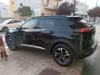 Peugeot 2008 1.5BlueHDi 130 Allure Pack Nero usata Latiano