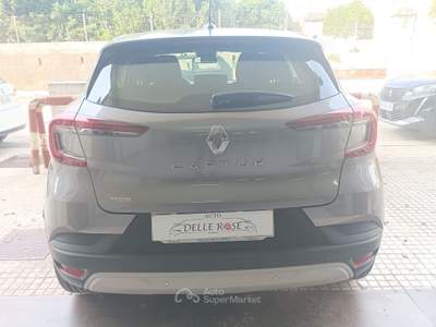Renault Captur 1.0 TCe 90 CV Intens Edition Grigio usata Latiano