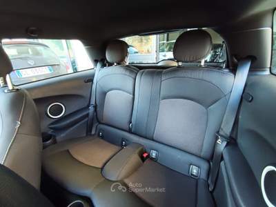 MINI 1.5 Cooper D Hype 5 1.5 Cooper D 115 cv Blu/Azzurro usata Latiano