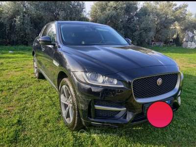 Jaguar F-Pace Tenuta in box. Importazione. Tenuta molto usata Forte dei marmi