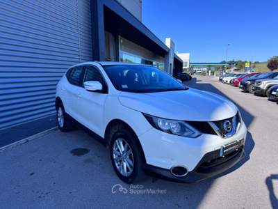 Nissan Qashqai 1.5 dCi Tekna OK NEOPATENTATI OK DISTRIBUZIONE Bianco usata Sant'Angelo in vado