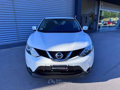 Nissan Qashqai 1.5 dCi Tekna OK NEOPATENTATI OK DISTRIBUZIONE Bianco usata Sant'Angelo in vado