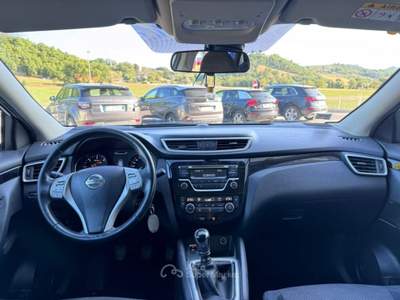 Nissan Qashqai 1.5 dCi Tekna OK NEOPATENTATI OK DISTRIBUZIONE Bianco usata Sant'Angelo in vado