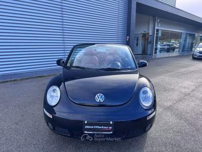 Volkswagen New Beetle 1.6 Cabrio Edizione limitata RED Edition BORDEAUX Nero usata Sant'Angelo in vado