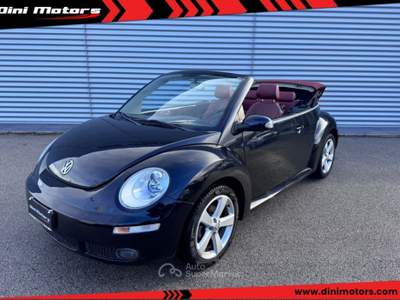 Volkswagen New Beetle 1.6 Cabrio Edizione limitata RED Edition BORDEAUX Nero usata Sant'Angelo in vado