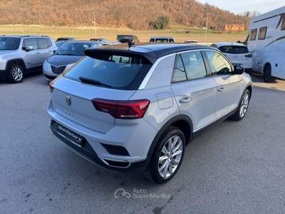 Volkswagen T-Roc 1.6 TDI SCR Advanced White silver PERLATO OK NEOPA Bianco usata Sant'Angelo in vado