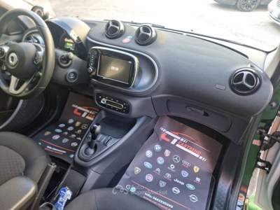Smart ForFour Passion Bianco usata Cercola