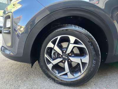 Kia Sportage 136 CV DCT7 2WD Mild Hybrid Business Grigio usata Cercola