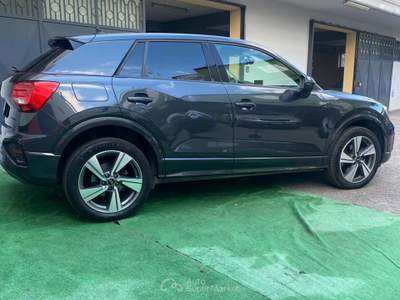 Audi Q2 quattro S tronic Admired Grigio usata Cercola