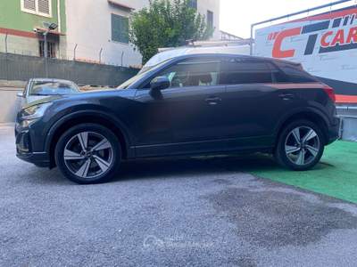 Audi Q2 quattro S tronic Admired Grigio usata Cercola