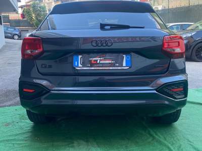 Audi Q2 quattro S tronic Admired Grigio usata Cercola