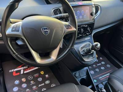 Lancia Ypsilon 5 porte S&S Hybrid Ecochic Gold Grigio usata Cercola