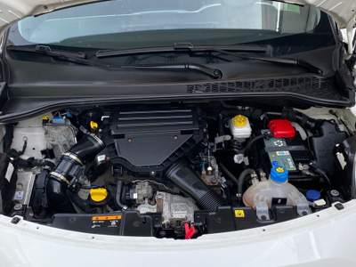 Fiat 500L 95 CV Cross Bianco usata Cercola