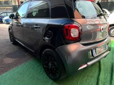 Smart ForFour 70 1.0 twinamic Superpassion Grigio usata Cercola