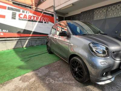 Smart ForFour 70 1.0 twinamic Superpassion Grigio usata Cercola
